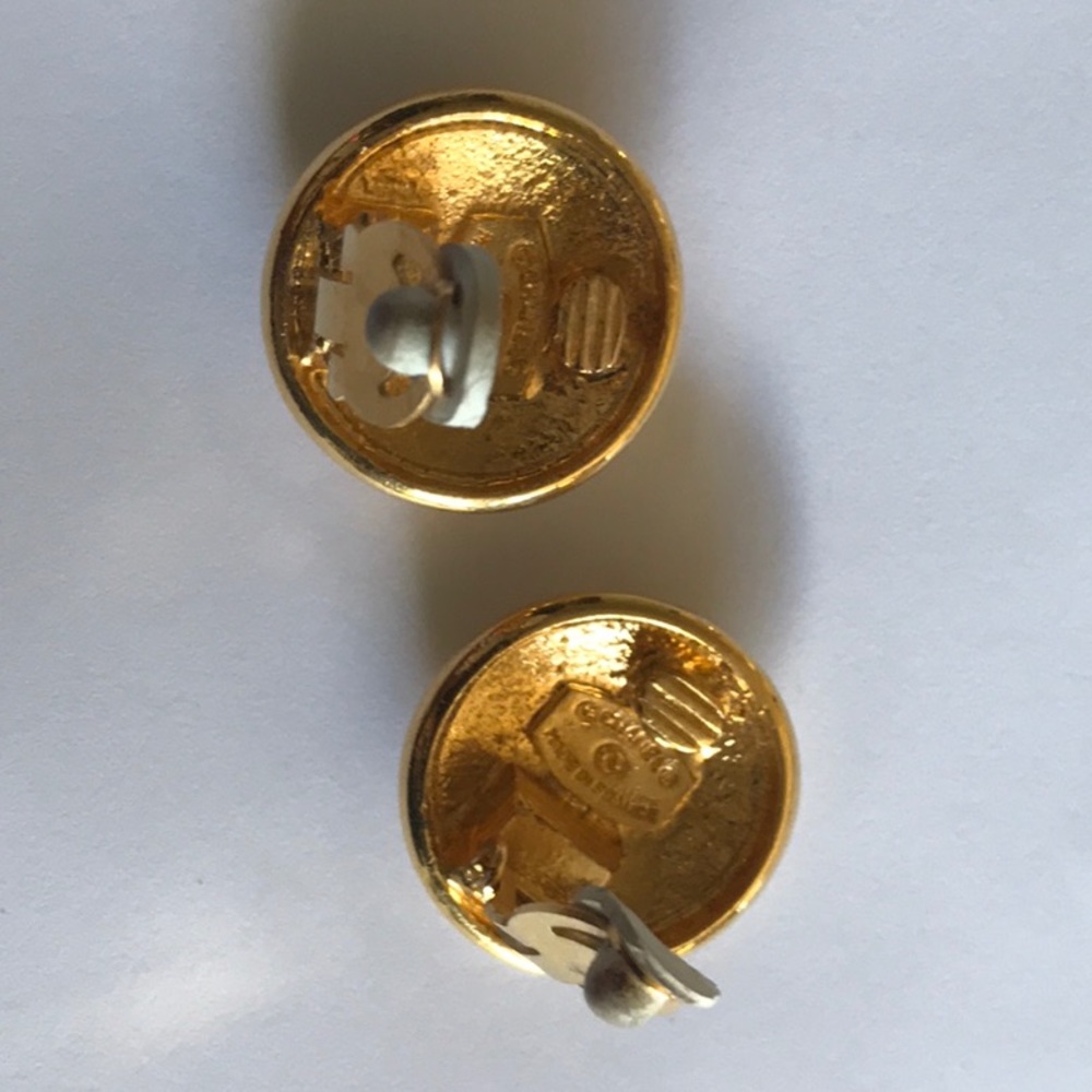 Chanel CC earrings - Picture 3 of 4